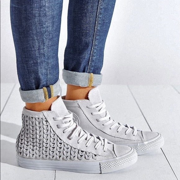 Converse Shoes - CONVERSE CT HI POWDER High Tops - W size 8